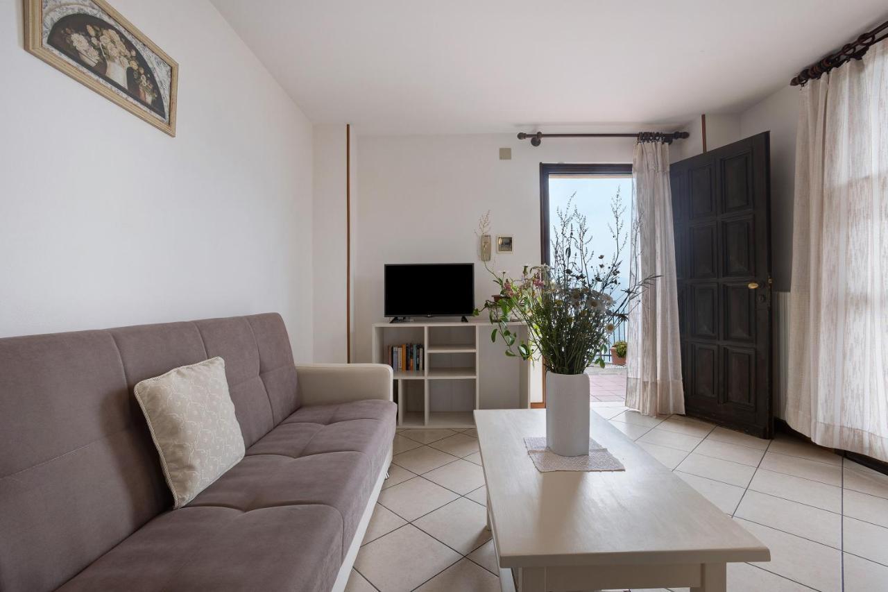 Stella Del Garda 2 Con Terrazza Lejlighed Tignale Eksteriør billede